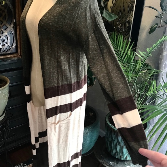 Reseller pack of 3 - Calliope color block duster cardigan sweater - Picture 4 of 8